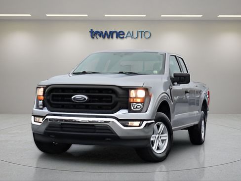 Used 2023 Ford F150 XL w/ XL Chrome Appearance Package AWD/4WD image 3