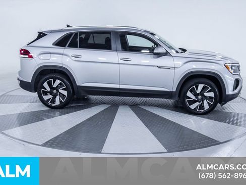 Used 2026 Volkswagen Atlas Cross Sport SE AWD/4WD image 11