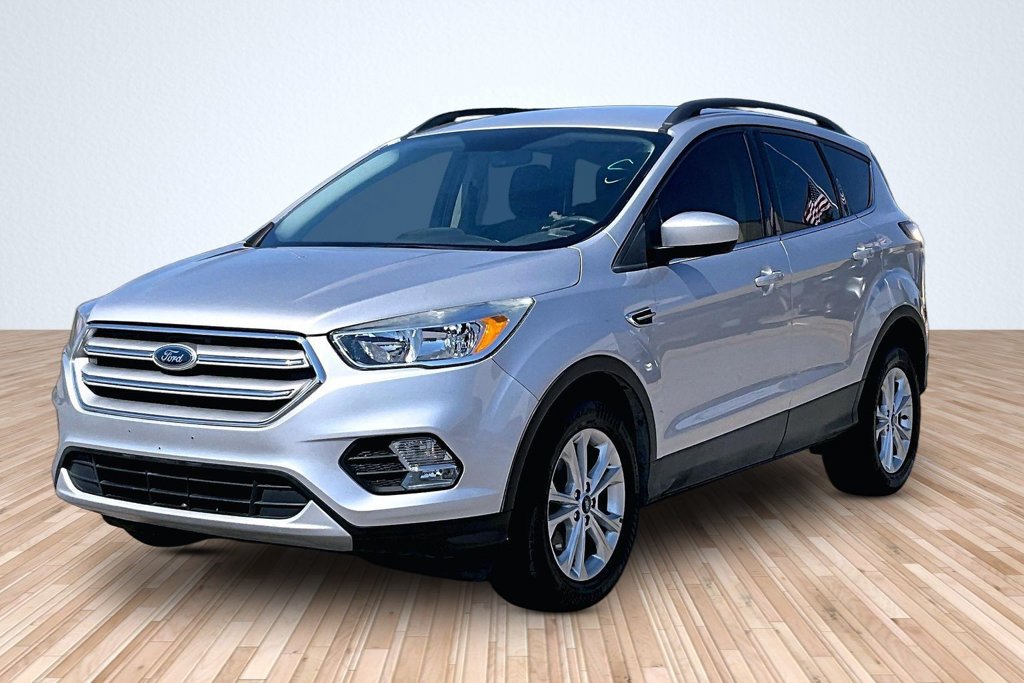 Used 2018 Ford Escape SE FWD image 1