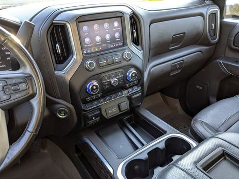 Used 2021 GMC Sierra 2500 Denali image 21