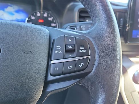 Used 2020 Ford Explorer XLT image 13