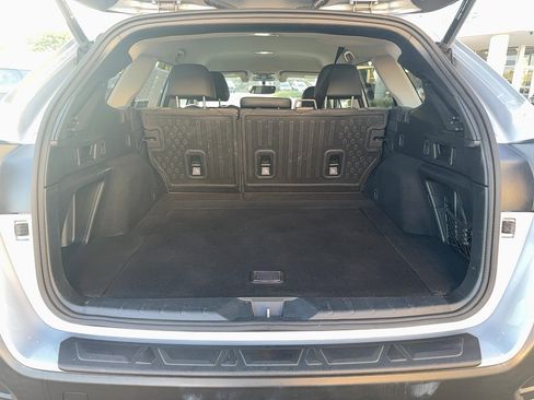 Certified 2022 Subaru Outback Onyx Edition XT w/ Popular Package #2 image 7