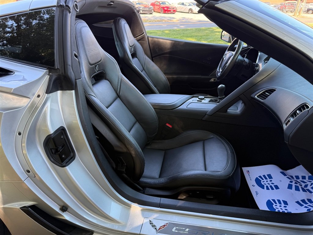Used 2016 Chevrolet Corvette Z06 w/ 2LZ Preferred Equipment Group RWD image 64