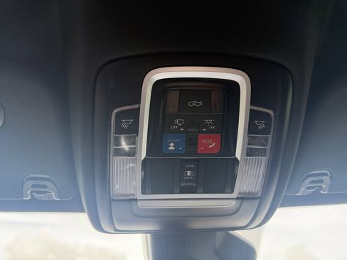 Used 2025 RAM 1500 Big Horn AWD/4WD image 26