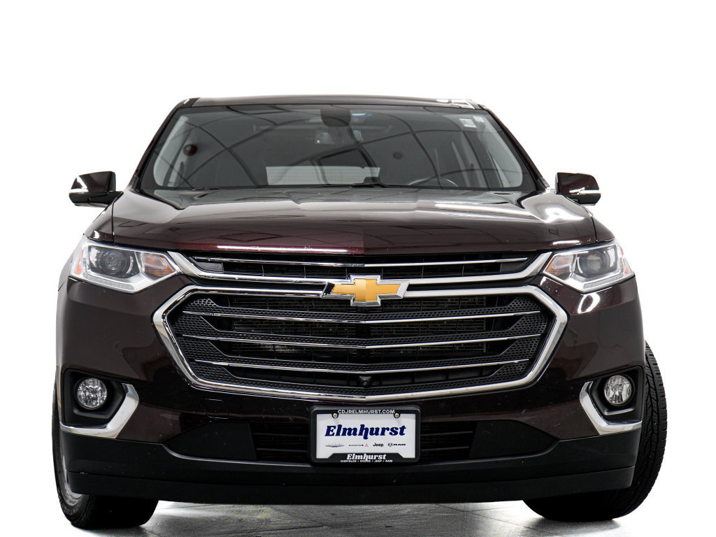 Used 2020 Chevrolet Traverse LT w/ LT Premium Package FWD image 3