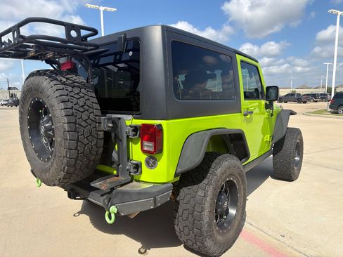 Used 2013 Jeep Wrangler Rubicon w/ PWR Convenience Group AWD/4WD image 3