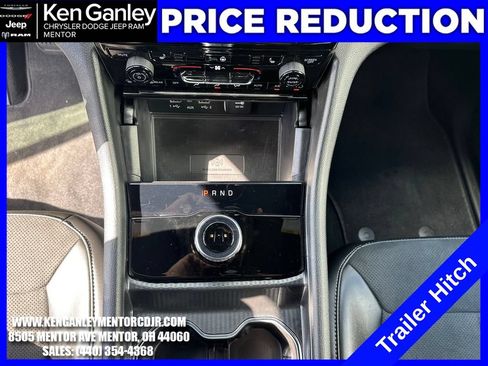 Used 2025 Jeep Grand Cherokee L Laredo AWD/4WD image 19