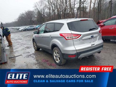 Used 2016 Ford Escape SE image 6