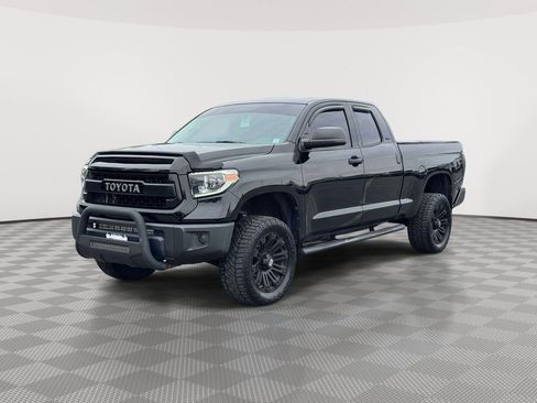 Used 2016 Toyota Tundra SR AWD/4WD image 3