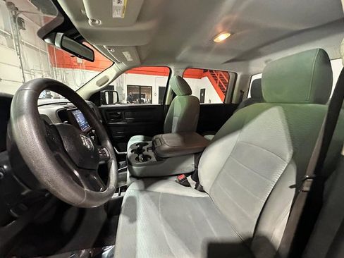 Used 2019 RAM 1500 Express w/ Wheel & Sound Group AWD/4WD image 12