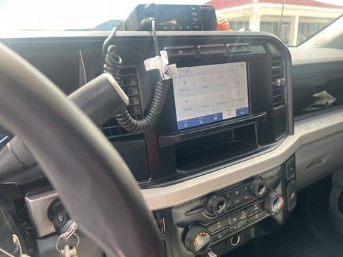 Used 2023 Ford F250 XL w/ FX4 Off-Road Package image 2