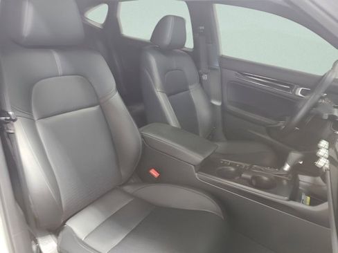 Used 2024 Honda Civic Touring image 17