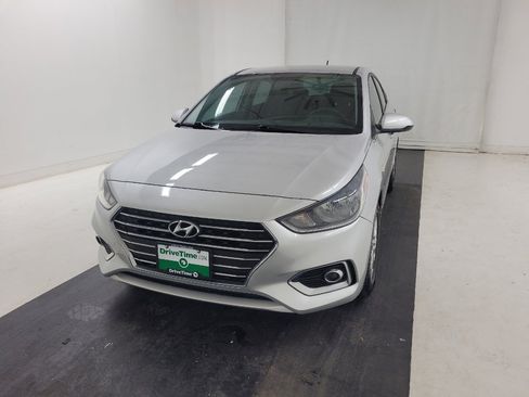 Used 2022 Hyundai Accent SEL FWD image 15