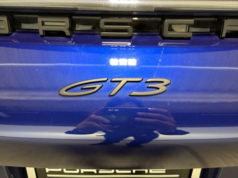 Certified 2024 Porsche 911 GT3 RWD image 15