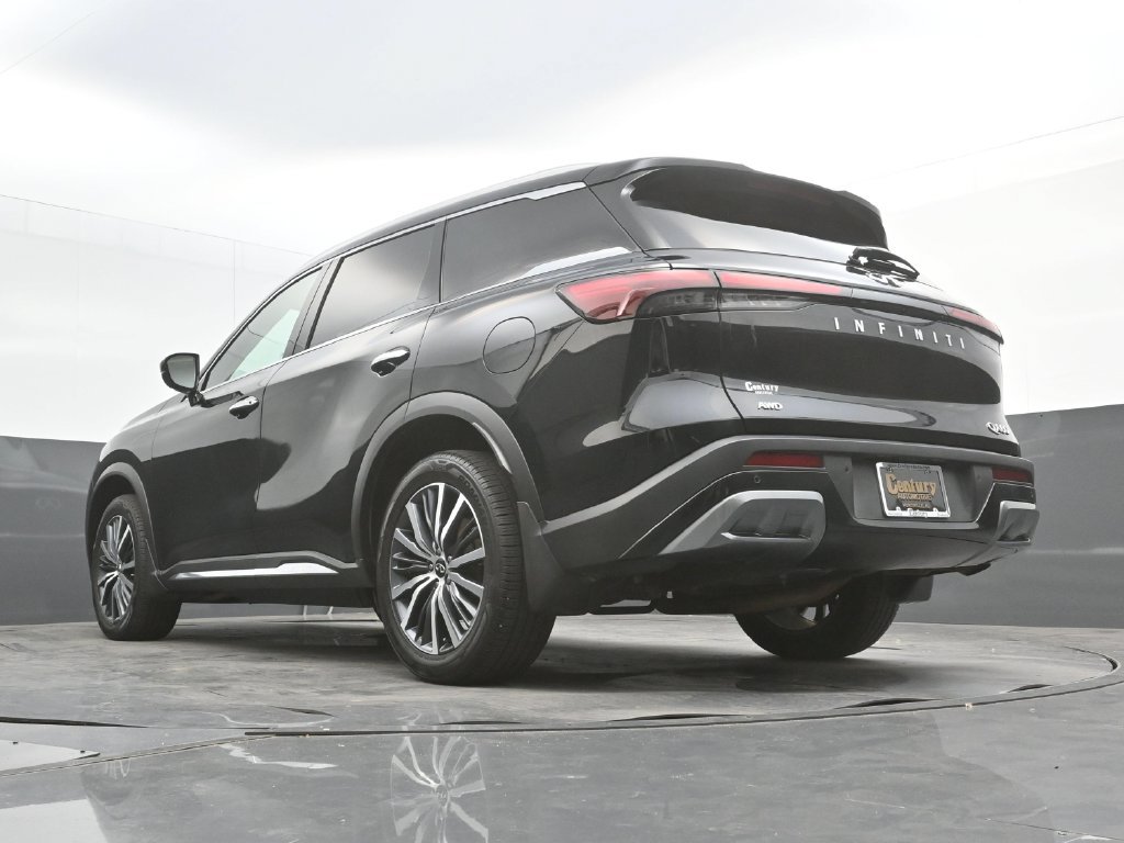 Used 2023 INFINITI QX60 Sensory AWD/4WD image 39