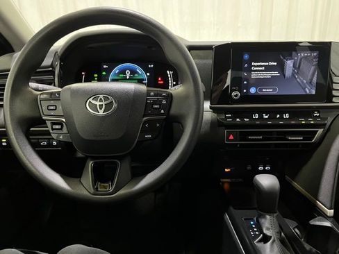 Certified 2025 Toyota Camry LE AWD/4WD image 19