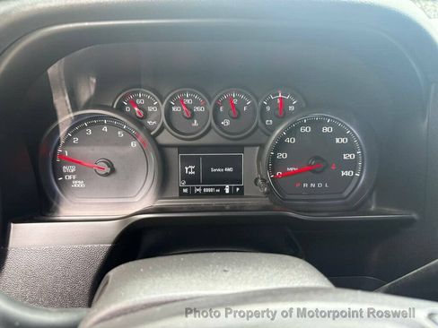 Used 2020 Chevrolet Silverado 1500 Custom w/ Custom Value Package AWD/4WD image 15