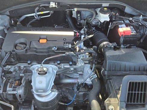 Used 2023 Honda HR-V Sport image 27