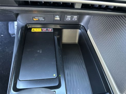 New 2026 Toyota Camry SE image 25