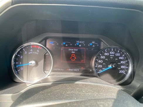Used 2019 Ford F450 Lariat AWD/4WD image 5