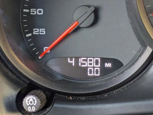 Used 2021 Porsche Macan S image 12