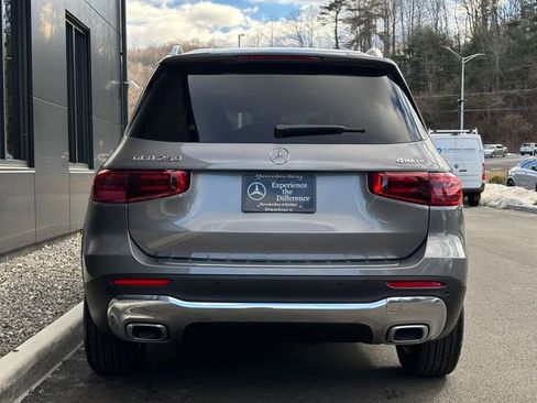 Certified 2025 Mercedes-Benz GLB 250 4MATIC image 6