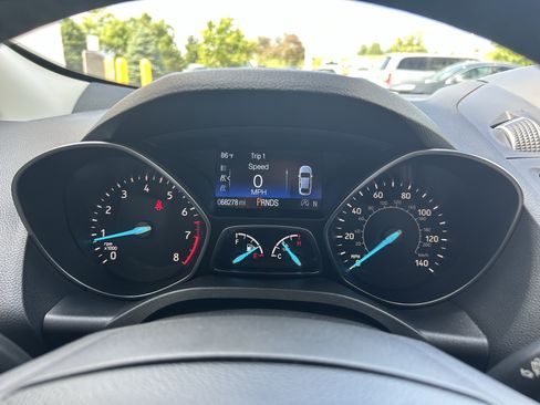 Used 2019 Ford Escape SEL AWD/4WD image 24