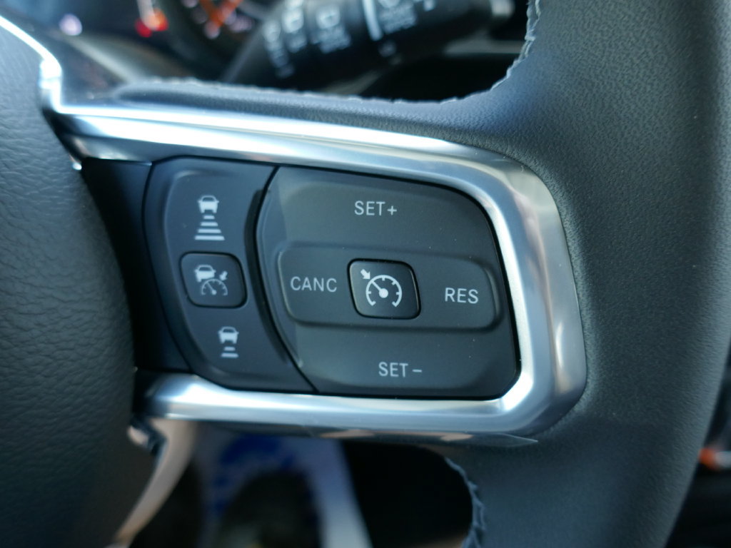 New 2026 Jeep Wrangler Unlimited Sahara AWD/4WD image 15