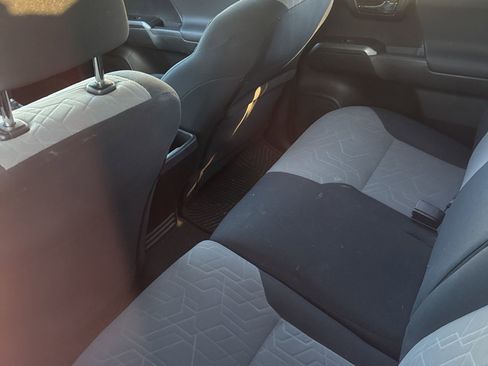 Used 2023 Toyota Tacoma TRD Sport image 6