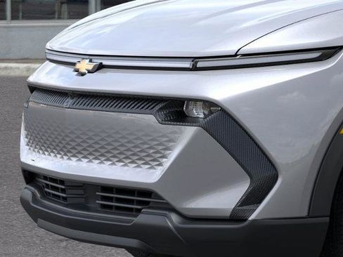 New 2026 Chevrolet Equinox EV LT image 43