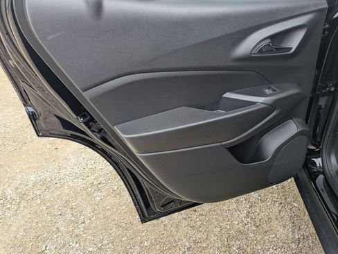 New 2026 Chevrolet Trax ACTIV w/ Sunroof Package image 23