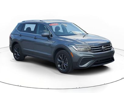 Certified 2023 Volkswagen Tiguan SE w/ Panoramic Sunroof Package
