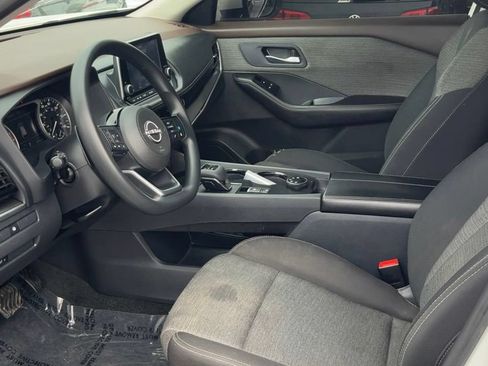 Used 2022 Nissan Rogue SV AWD/4WD image 7