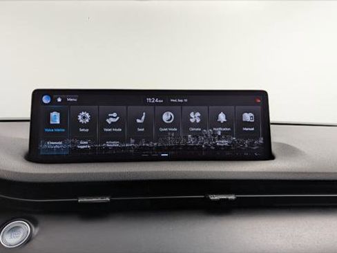 Used 2022 Genesis GV70 2.5T w/ Select Package image 34