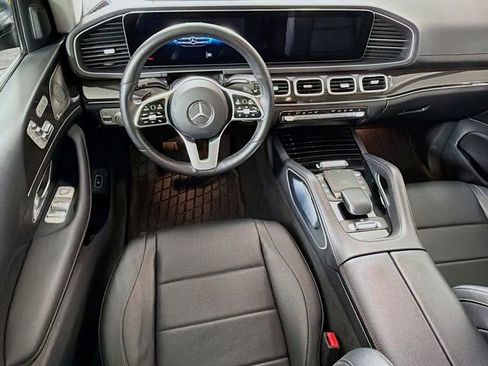 Used 2023 Mercedes-Benz GLS 450 4MATIC image 25