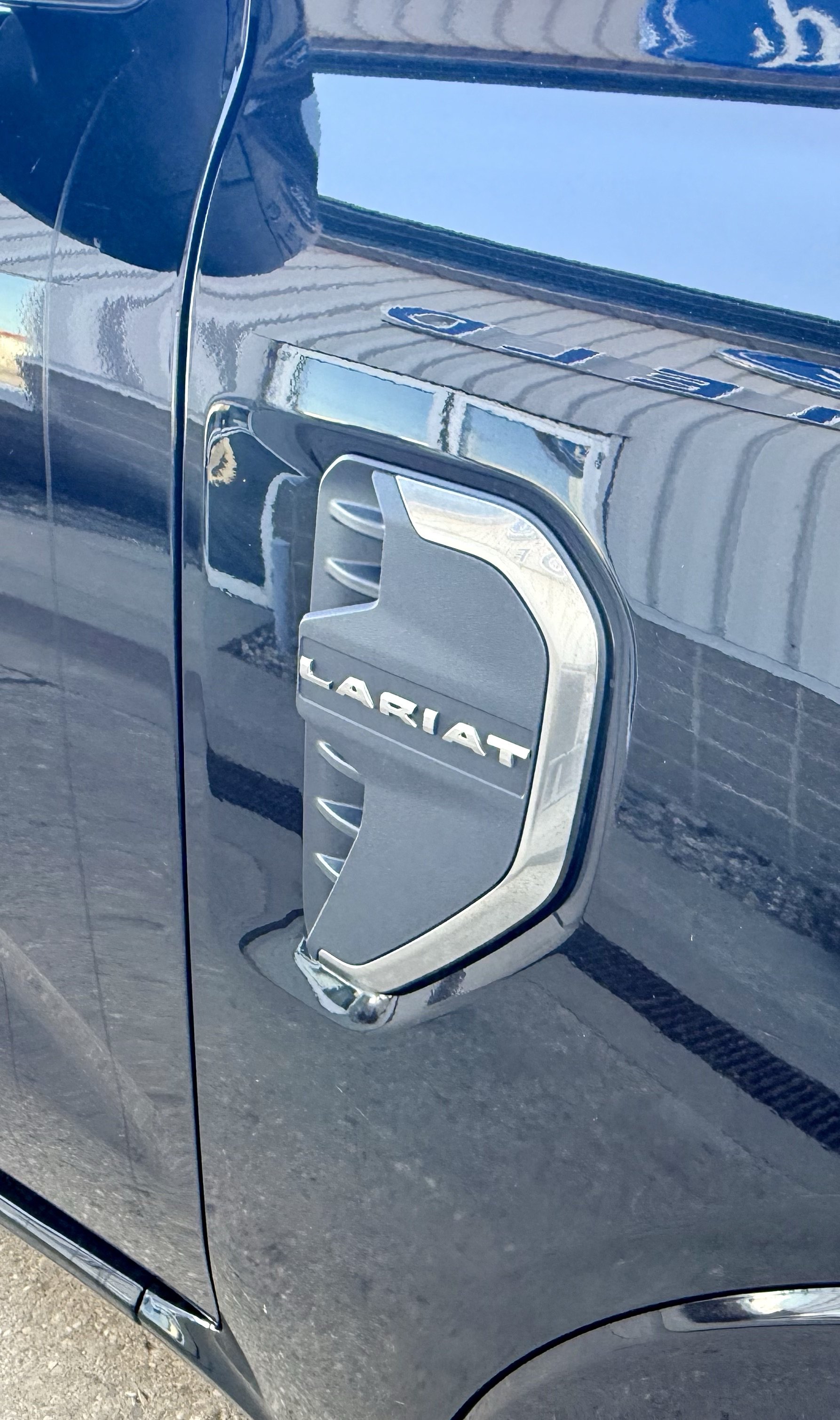 New 2026 Ford Ranger Lariat w/ FX4 Off-Road Package AWD/4WD image 9