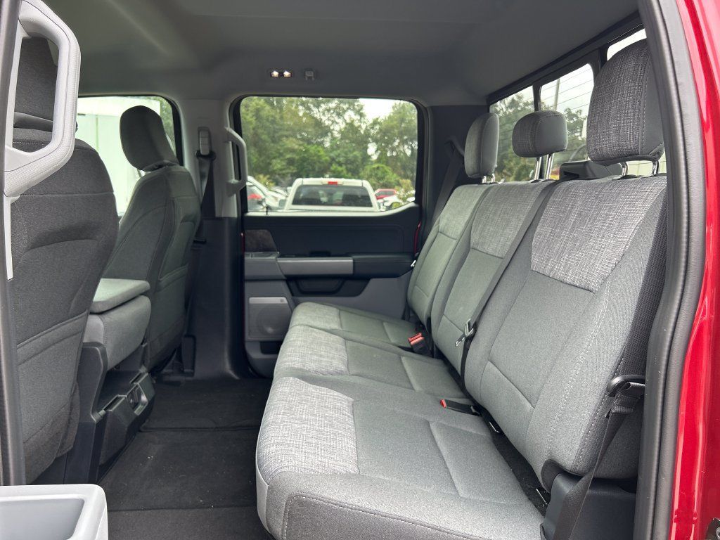 Used 2026 Ford F250 XLT w/ XLT Premium Package RWD image 14