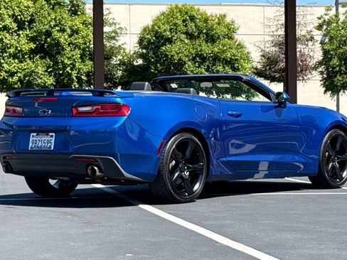 Used 2017 Chevrolet Camaro LT RWD image 11