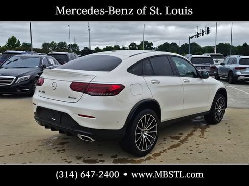 Used 2022 Mercedes-Benz GLC 300 4MATIC Coupe image 3