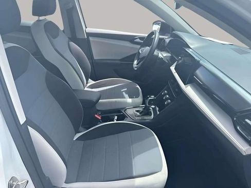 Certified 2025 Volkswagen Taos S FWD image 12