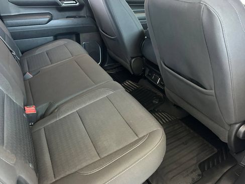 Used 2024 Chevrolet Silverado 1500 LT RWD image 18