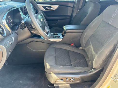 Used 2022 Chevrolet Blazer LT image 10