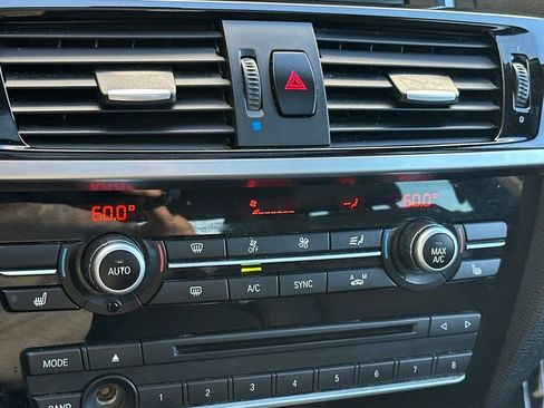 Used 2017 BMW X3 sDrive28i image 23