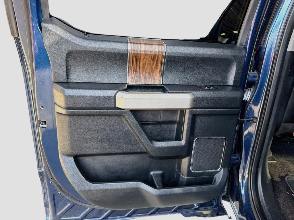 Used 2020 Ford F150 Lariat RWD image 26
