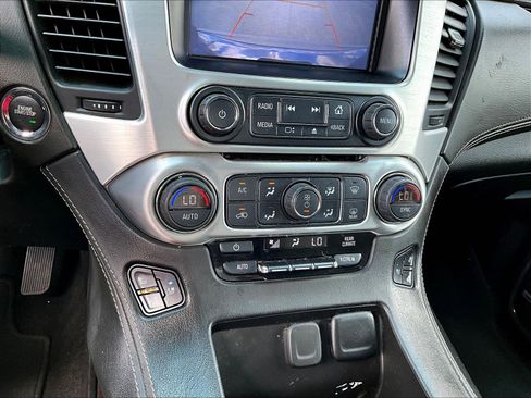 Used 2018 GMC Yukon SLT w/ Open Road Package AWD/4WD image 14