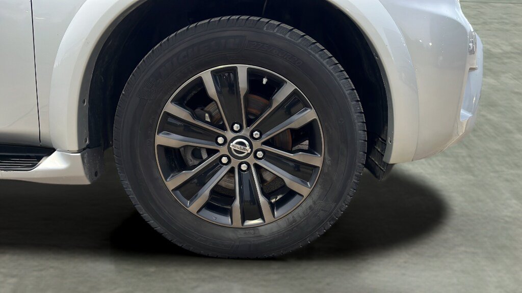 Used 2020 Nissan Armada Platinum w/ Captain's Chairs Package AWD/4WD image 22