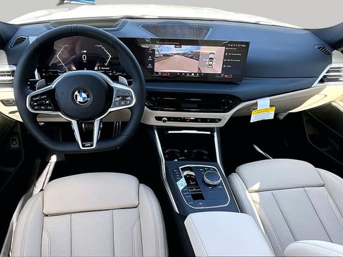 New 2026 BMW 330i Sedan w/ M Sport Package RWD image 5