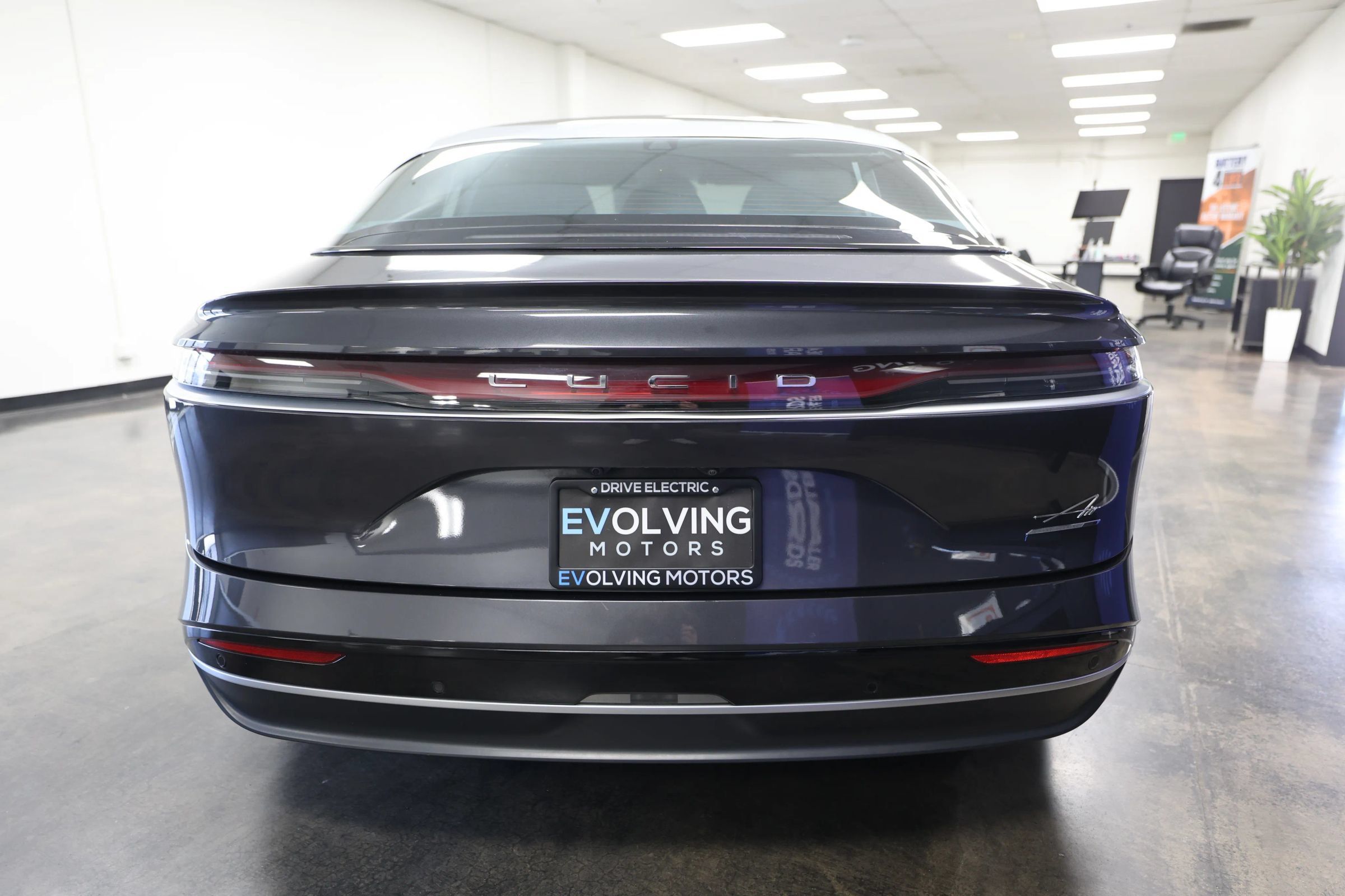 Used 2022 Lucid Air Grand Touring AWD/4WD image 7