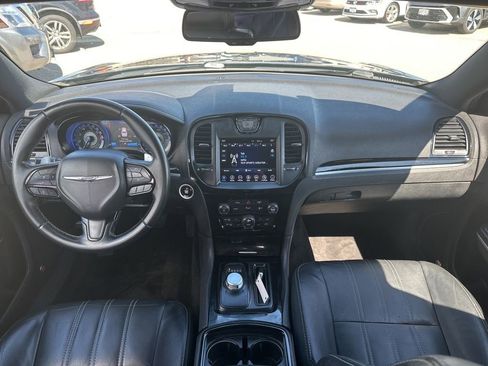 Used 2017 Chrysler 300 S w/ 300S Premium Group AWD/4WD image 18