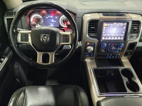 Used 2015 RAM 1500 Laramie w/ Convenience Group AWD/4WD image 22